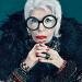 90-летняя fashionista в рекламной кампании МАС